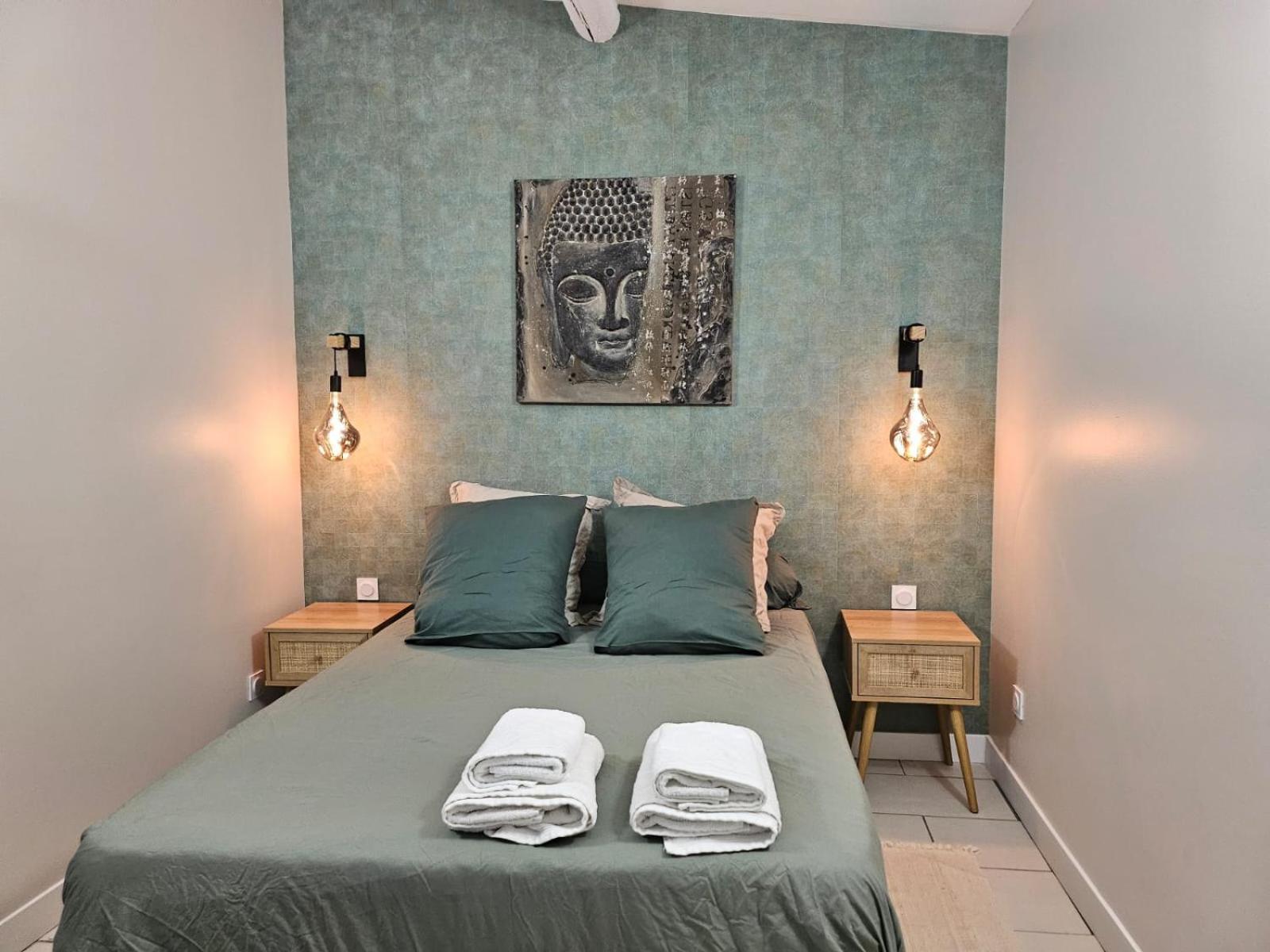 Agreable Logement Avec Terrasse Saint-Victoret Eksteriør bilde